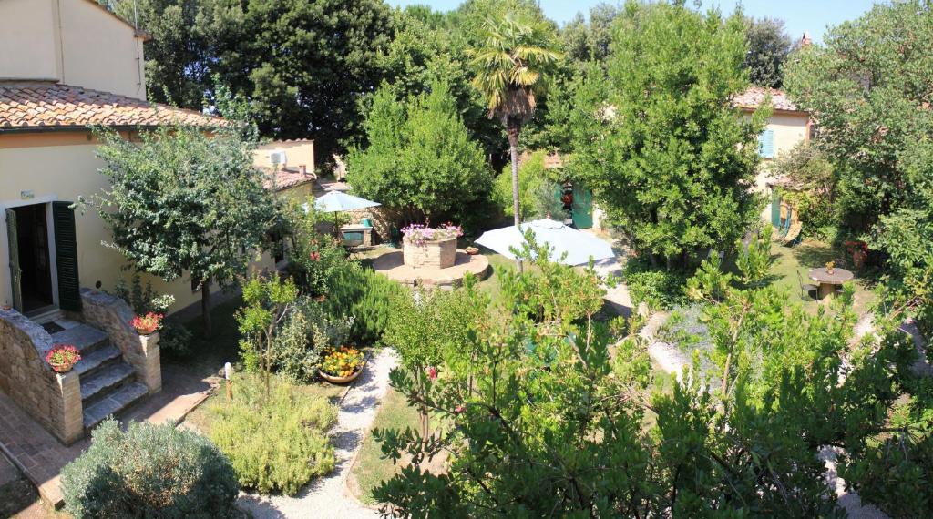 Готель Il Giardino Segreto П'єнца Екстер'єр фото